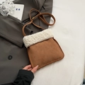 Brown faux suede and white sherpa fleece crossbody tote bag for women in winter - Off-white Without Pendant