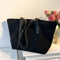 Borsa tote capiente minimalista in nero opaco con doppi manici da donna - Nero