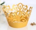 Golden laser-cut cupcake wrappers with elegant lace vine pattern for party decoration - Gold Yellow (5x5x8cm)