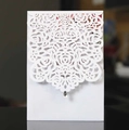 Invito di nozze bianco tagliato al laser con motivo floreale a rose e goccia di diamante - Bianco