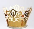 Golden laser-cut cupcake wrappers with intricate crown lace pattern for dessert decoration - Reflective Gold (5x5x8cm)