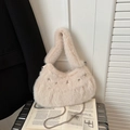 Beige pluchen crossbodytas met metalen sterversiering en zilveren ketting - Khaki