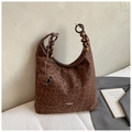 Detail der Schultertasche mit Leopardenmuster und Griff aus dunkelbraunen Holzperlen - Leopardenmuster