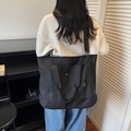 Bolso tote negro de lona de gran capacidad con correa ajustable y bolsillo con broche - Negro