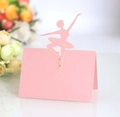 Segnaposto ballerina rosa tagliata al laser in carta perlata per tavoli da matrimonio - Rosa