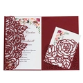 Invito matrimonio bordeaux intagliato al laser con rose e biglietto interno floreale - Set Completo / Rosso Scuro