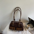 Sac bandoulière rétro marron en daim avec coutures et doubles boucles métalliques - Café (Sans Pendentif)