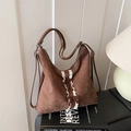 Braune Schultertasche aus Wildlederimitat mit weißer Spitze und Schleife für Damen - Braun