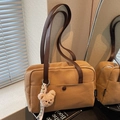Bolso tote de lona caqui con correas de cuero marrón y colgante de osito de peluche - Marrón (Con Colgante de Oso)