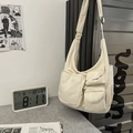 Borsa a tracolla in tela bianco sporco con tasche multiple in stile minimalista - Bianco