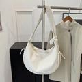 Borsa a mezzaluna crema a pieghe con coulisse laterale e tracolla con nodo - Bianco Sporco