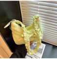 Sac hobo vert clair en nylon plissé avec texture nuage et détail de poignée nouée - Vert Fruit