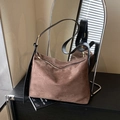 Borsa tote in camoscio marrone con tracolle in pelle nera e cerniera dorata lusso - Marrone