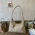 Minimalistische beige Wildleder Hobo-Schultertasche mit verstellbarem Riemen im Innenraum - Khaki