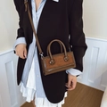 Mini sac à main vintage marron chocolat en cuir verni et daim avec détails argentés - Marron