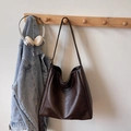 Sac seau marron foncé mat de style rétro suspendu avec accessoires de style de vie - Café PU (Sans Charme)