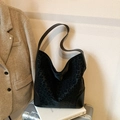 Black leopard print hobo bag with large capacity for urban commuting and travel style - Leopard Black