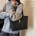 Classic black pebbled leather tote bag with gold twist lock and long shoulder straps - Black