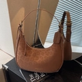 Braune Hobo-Tasche mit Leopardenmuster, Lederriemen und goldenen Beschlägen - Kaffeebraun