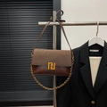 Retro small square bag with gold metal clasp and leather chain strap in dark brown - Frosted Coffee without Pendant