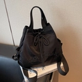 Mochila tipo cubo negra de moda con cordón y bordado YOU I BEAR para mujer - Negro