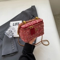Pink tweed box crossbody bag with camellia ornament and gold chain strap - Red Large