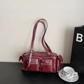 Bolso bandolera retro de múltiples bolsillos en rojo oscuro con correas largas - Rojo