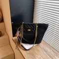 Black vintage canvas tote bag with diamond quilting, gold chain strap and heart charm - Black with Pendant