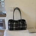 Vintage black and white plaid tote bag with elegant black leather shoulder handles - Black