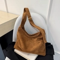 Braune Wildleder-Hobo-Tasche mit goldener Schnalle für Herbst- und Wintermode-Stile - Braun
