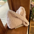 Elegante borsa tote in peluche rosa chiaro con tracolla larga per la moda autunno inverno - Rosa