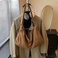 Retro brown suede hobo tote bag with wide shoulder strap and side pleat detail - No Pendant / Brown