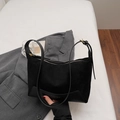 Sac hobo minimaliste en daim noir et cuir avec bandoulière réglable pour style urbain - Noir (Sans Pendentif)
