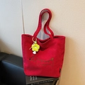 Red corduroy dachshund tote bag with embroidered dog pattern and sunflower charm - With Charm Style / Red with Pendant