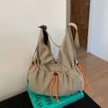 Borsa tote kaki in nylon con coulisse arancione e dettaglio piccola etichetta moda - Cachi