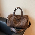 Borsa tote leopardata con manici in pelle marrone scuro e tracolla regolabile - Leopardo Caffè