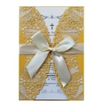 Invito di nozze elegante in oro tagliato al laser con fiocco bianco e biglietto - Oro