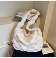 Plush faux fur shoulder bag with white checkerboard pattern and large capacity - Off White