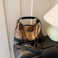 Borsa a tracolla vintage bronzo metallizzato con trapuntatura e catena dorata - Marrone