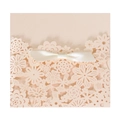 Invitación de boda rosa cortada con láser con motivos florales y lazo elegante - Perla de Jade