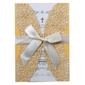 Invitation de mariage découpée au laser jaune avec ruban blanc et motif floral - Article unique / Doré