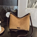 Borsa tote vintage in pelle scamosciata marrone con rifiniture in pelle - Cachi