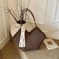 Vintage brown jacquard tote bag with V-shaped opening and elegant ribbon detail - Brown