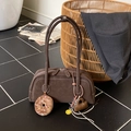 Borsa sottobraccio vintage in pelle marrone opaca con manici lunghi e ciondolo di peluche - Caffè (Con Ciondolo)