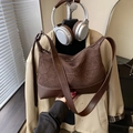 Brown pleated texture shoulder bag with mixed leather panels and adjustable wide strap - No Pendant / Brown