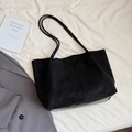 Sac fourre-tout noir minimaliste en daim avec détails en cuir pour femme de bureau - Noir