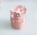 Photophore en papier rose découpé au laser avec motifs floraux et bougie LED blanche - Rose