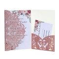 Détail de l'invitation de mariage découpée au laser en paillettes or rose et fleurs - Rose Pailleté