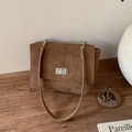 Bolso bandolera retro de ante marrón oscuro con cierre plateado y dos correas - Marrón