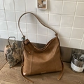 Retro brown PU leather tote bag with wooden bead drawstring details and shoulder strap - Brown